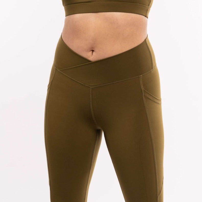 SIA Green Leggings - TIYE the coolest sportswear & gym apparel